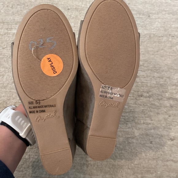 Size 5.5 Qupid Brown Laced Wedge Heel - Picture 6 of 6